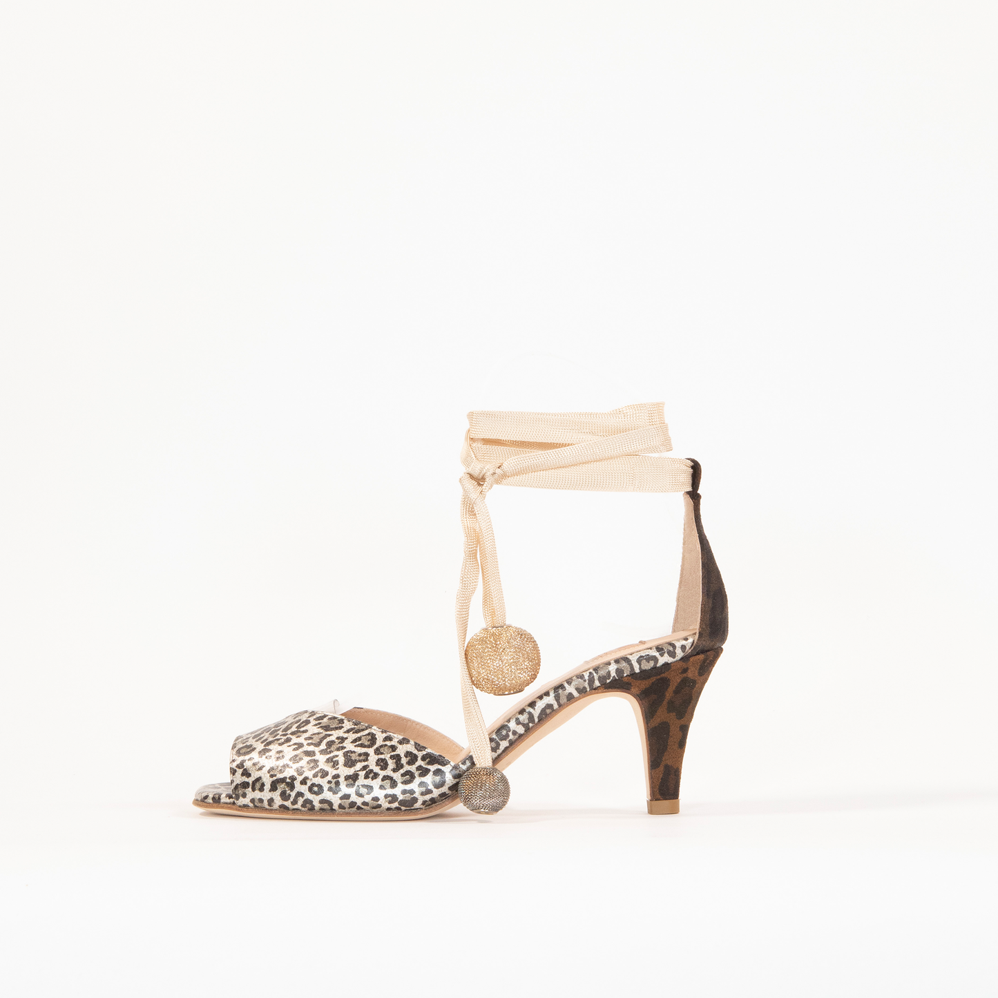 Sara Leopard